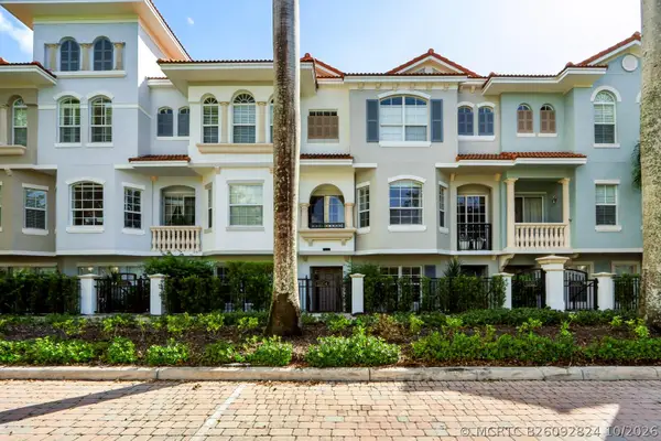 11854 Valencia Gardens Avenue, Palm Beach Gardens, FL 33410
