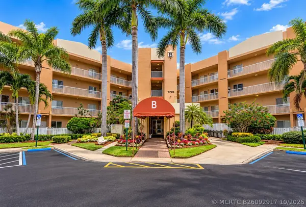 7725 Yardley Drive #108, Tamarac, FL 33321