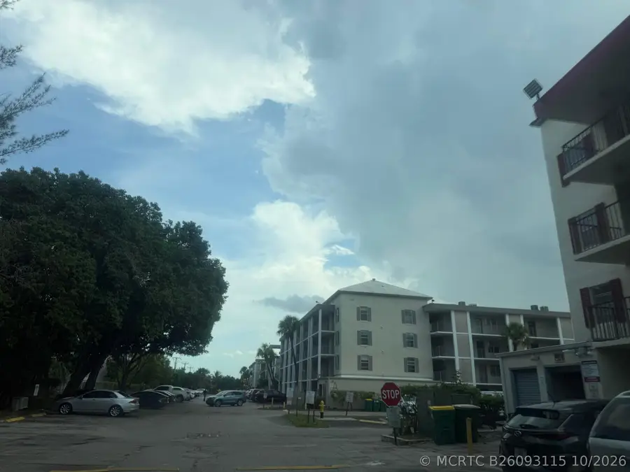 3001 NW 48th Avenue #442, Lauderdale Lakes, FL 33313 - #2