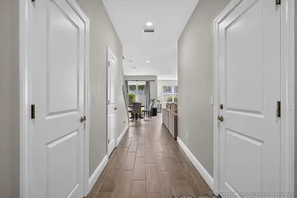 532 Sanderling Circle, Deerfield Beach, FL 33442