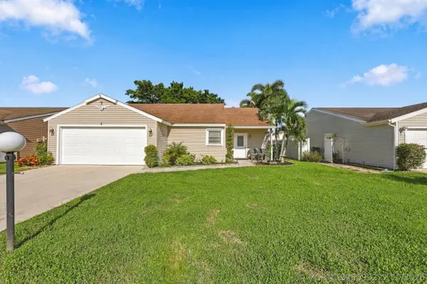 5215 Canal Circle W, Lake Worth, FL 33467