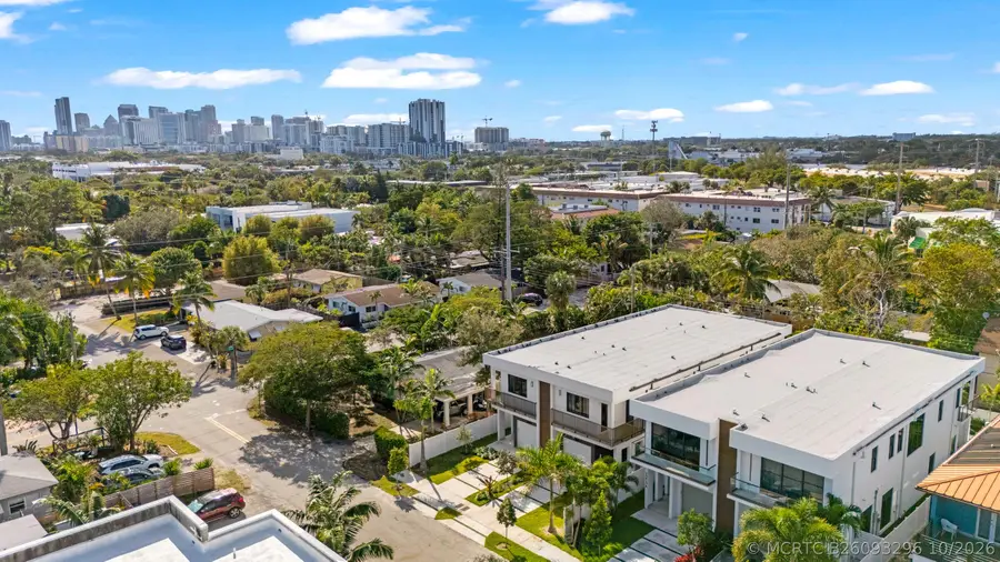 1207 NE 11th Avenue, Fort Lauderdale, FL 33304 - #3