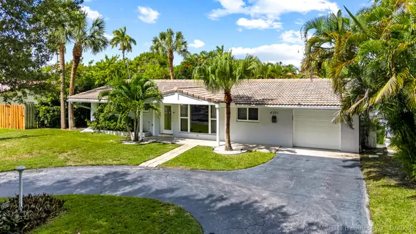 4301 NE 22nd Avenue, Lighthouse Point, FL 33064