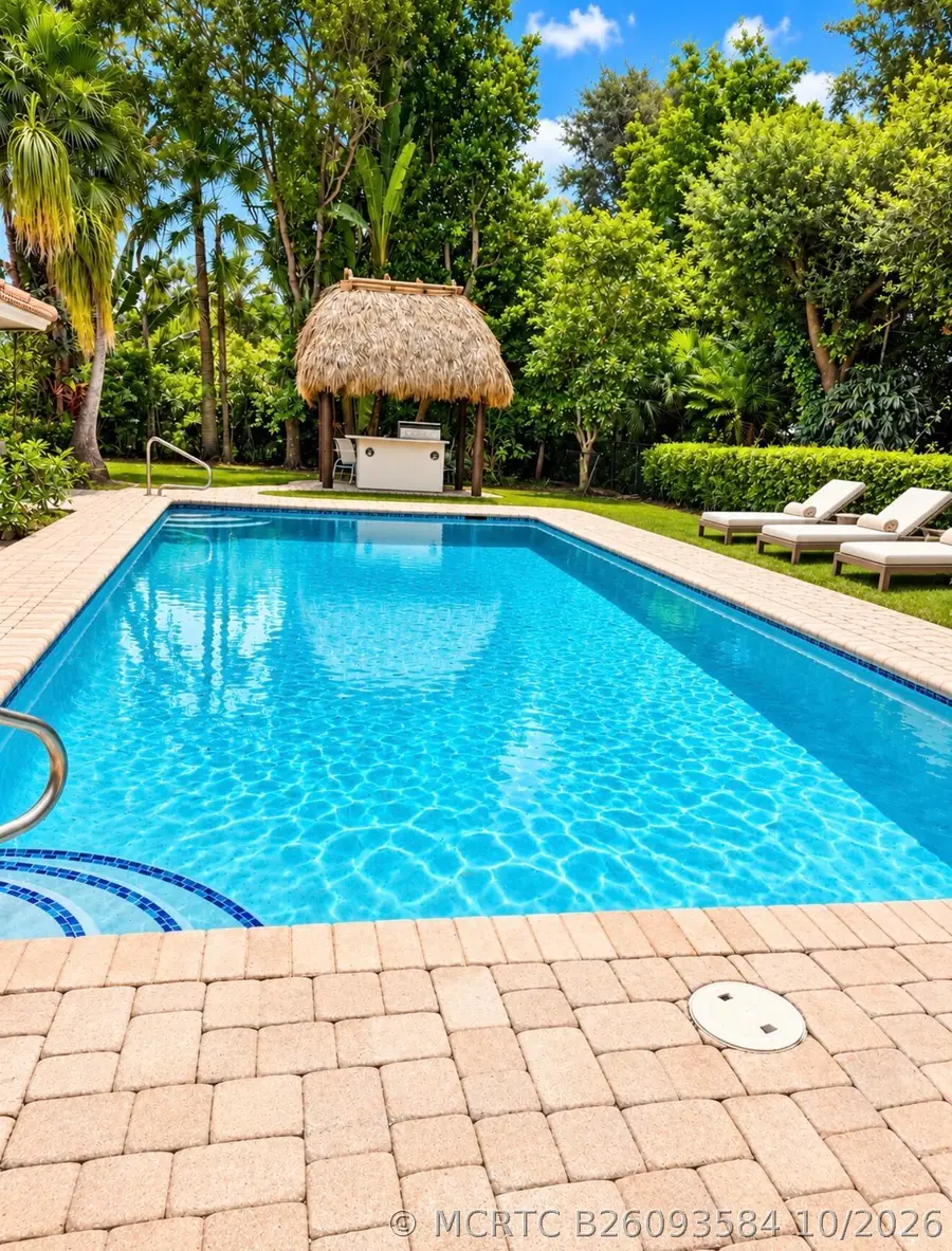 416 S Country Club Drive, Atlantis, FL 33462 - #2