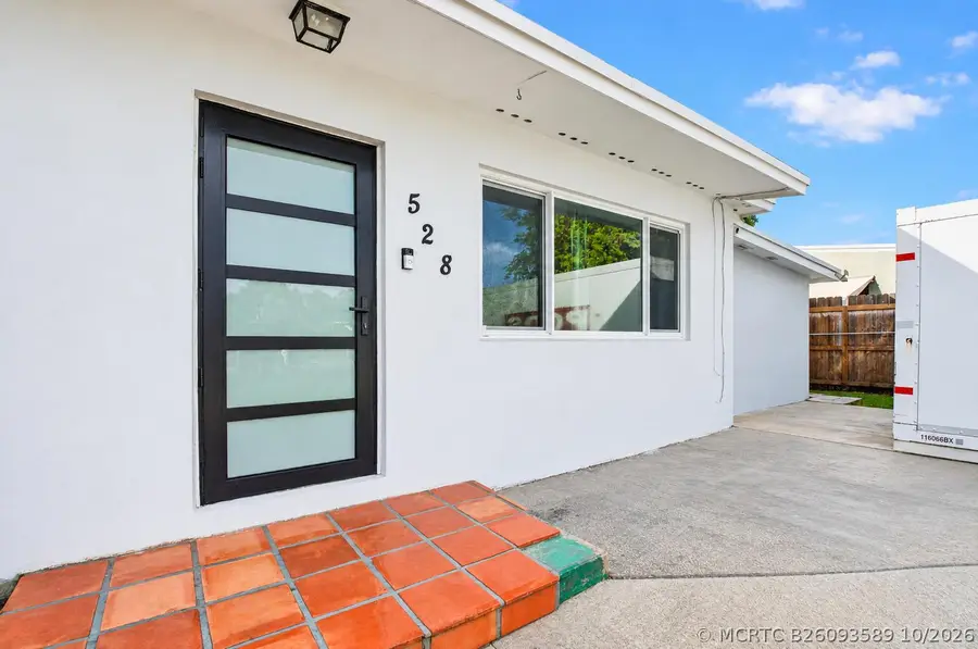 528 Beech Road, West Palm Beach, FL 33409 - #2