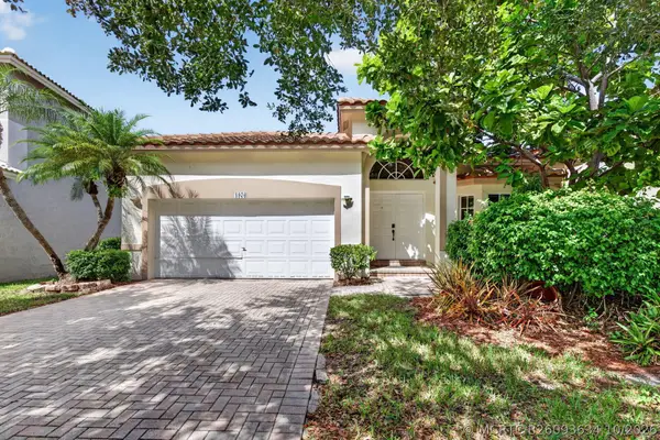 1976 NW 169th Avenue, Pembroke Pines, FL 33028