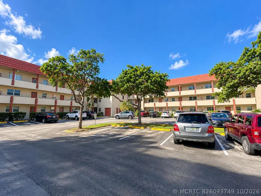 8040 N Sunrise Lakes Drive N #106, Sunrise, FL 33322 - #2