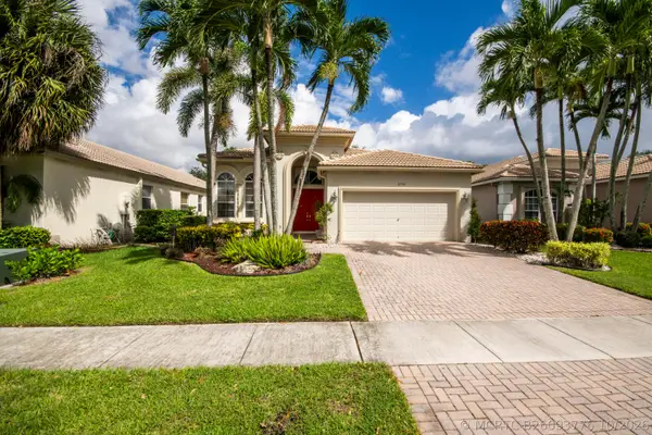 8750 Milport Drive, Boynton Beach, FL 33472