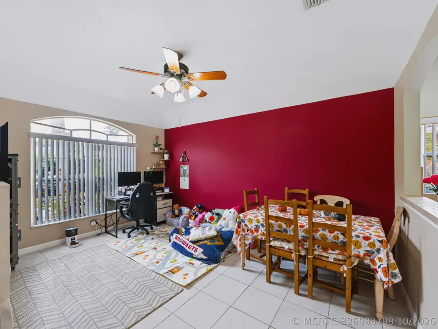 8071 Via Hacienda, Riviera Beach, FL 33418 - #2