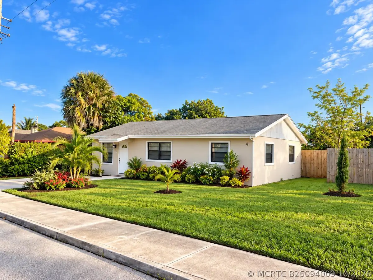 828 Bradley Street, West Palm Beach, FL 33405 - #1