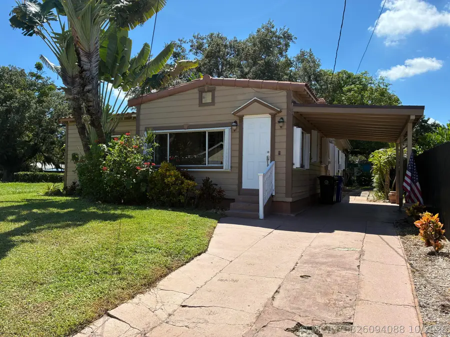 18 SE 10th Street, Fort Lauderdale, FL 33316 - #3