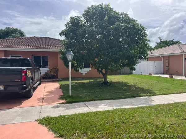 8950 SW 215th Terrace, Cutler Bay, FL 33189
