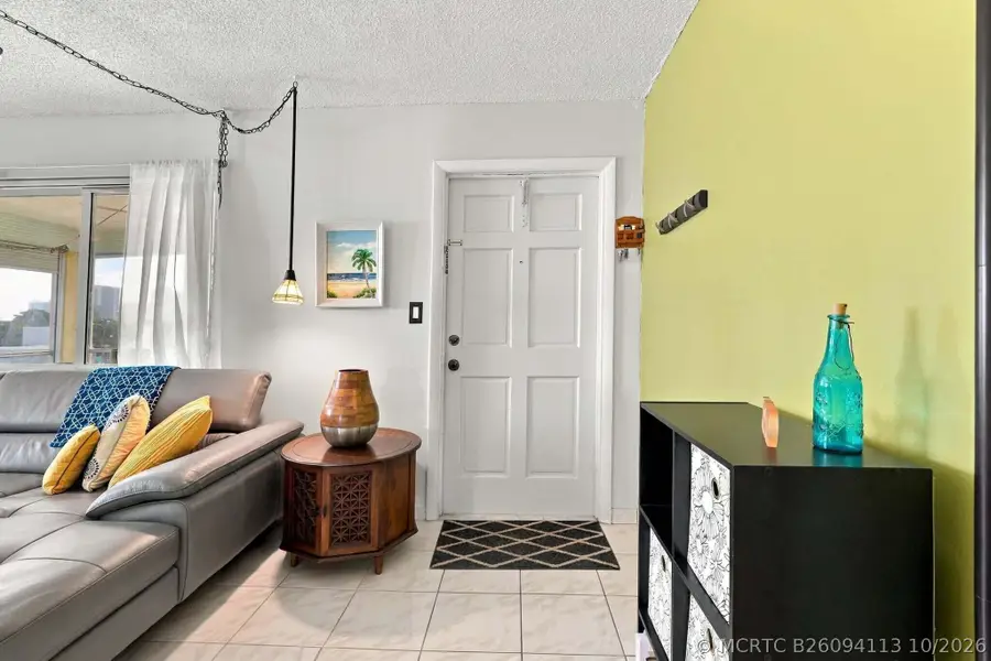 2145 Pierce Street #425, Hollywood, FL 33020 - #2