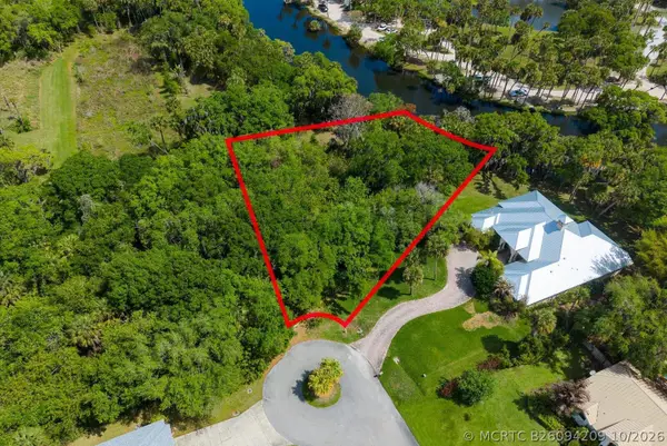 5144 Waterside Way, Fort Pierce, FL 34981