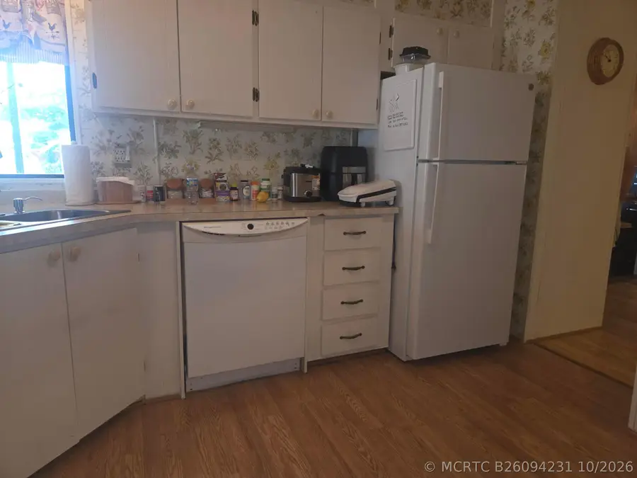 8010 SE Shenandoah Drive, Hobe Sound, FL 33455 - #3