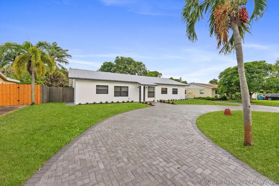 162 SE 27th Way, Boynton Beach, FL 33435 - #2