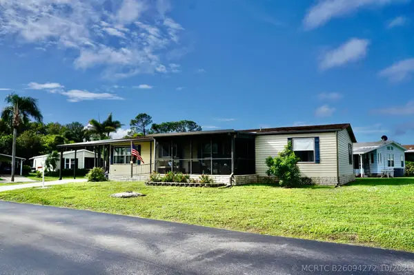 552 Tropical Isles Circle, Fort Pierce, FL 34982