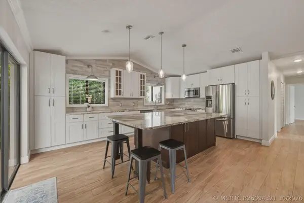 14 Las Islas, Boynton Beach, FL 33426