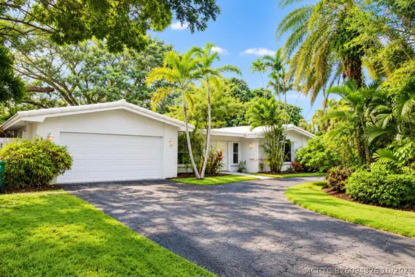 11890 SW 72nd Place #11890, Pinecrest, FL 33156
