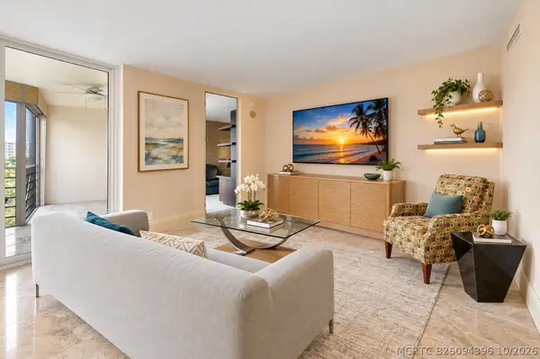 3900 Oaks Clubhouse Drive #508, Pompano Beach, FL 33069