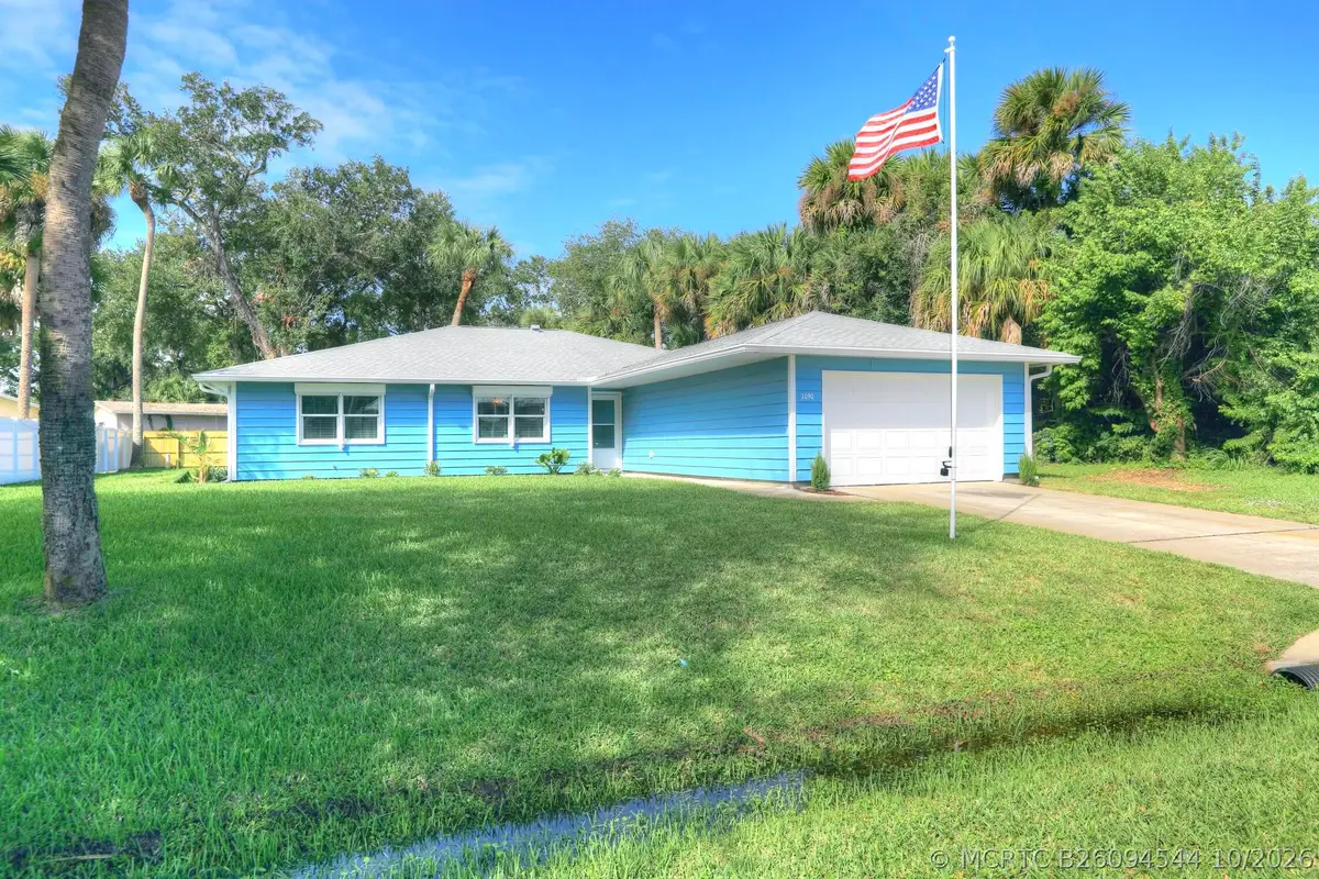 1090 George Street, Sebastian, FL 32958 - #1