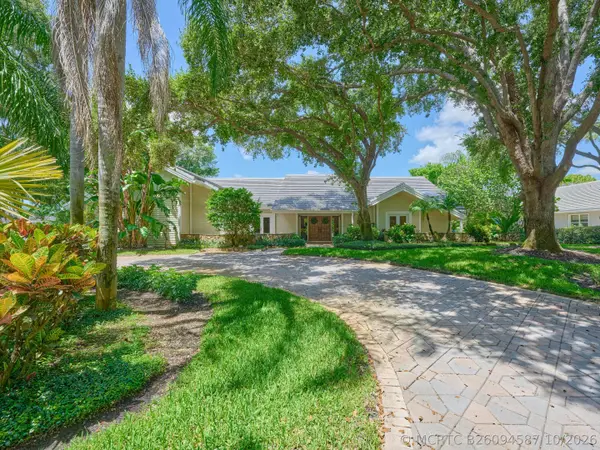 18660 SE River Ridge Road, Tequesta, FL 33469
