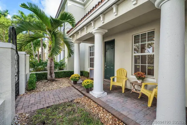 8221 NW 8th Way, Boca Raton, FL 33487
