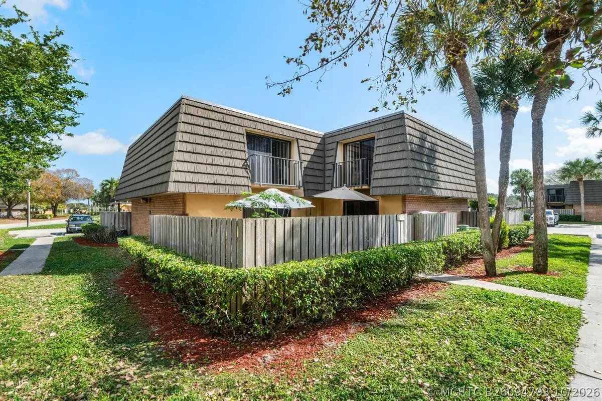 221 2nd Way, West Palm Beach, FL 33407 - #1