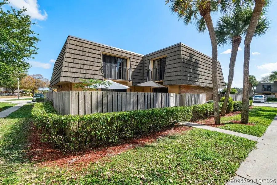 221 2nd Way, West Palm Beach, FL 33407 - #3