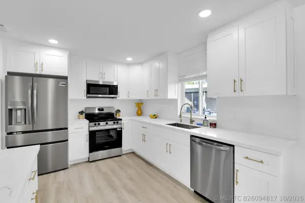 6068 Via Diana, Delray Beach, FL 33484