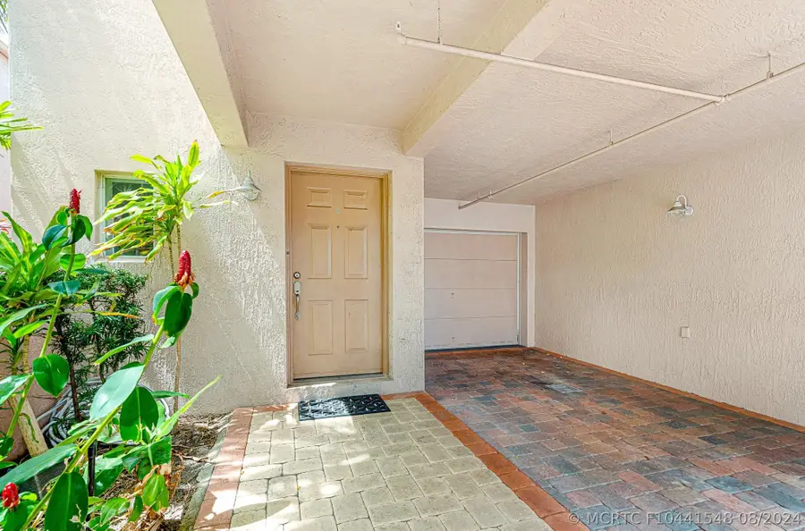 2005 Oceanwalk Terrace #300, Pompano Beach, FL 33062 - #3