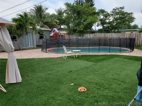 811 S Broadway, Lantana, FL 33462