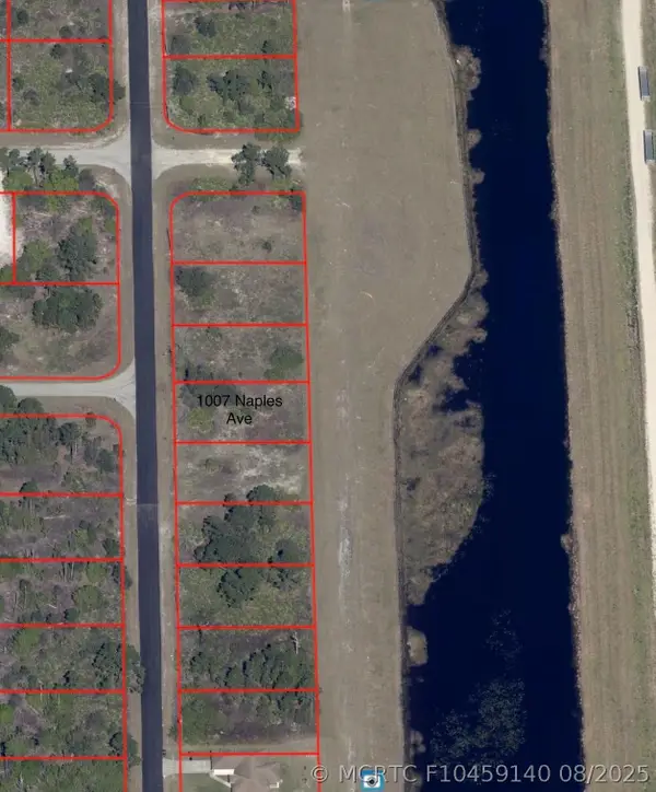 1007 Naples Avenue, Lehigh Acres, FL 33974
