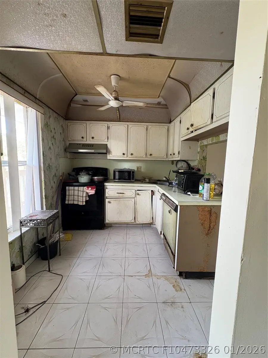 6020 NW 64th Avenue #208, Tamarac, FL 33319 - #2