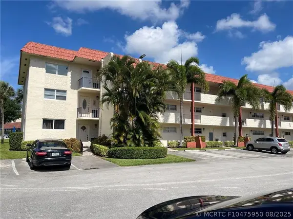 9410 N Hollybrook Lake Drive #310, Pembroke Pines, FL 33025