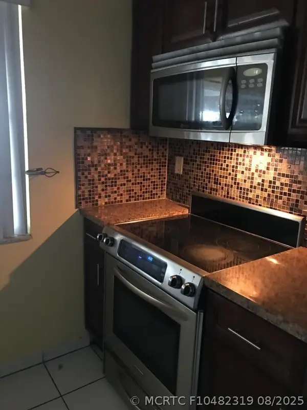 5100 SW 41st Street #110, Hollywood, FL 33023