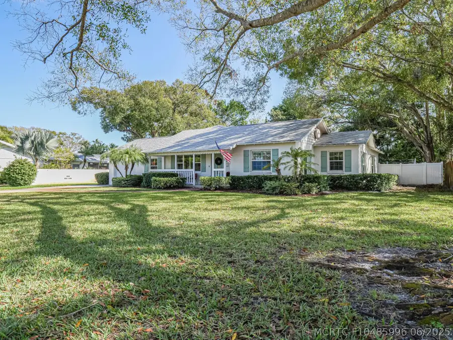 2180 Seville Avenue, Vero Beach, FL 32960 - #2