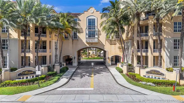 3001 NE 185th Street #111, Aventura, FL 33180