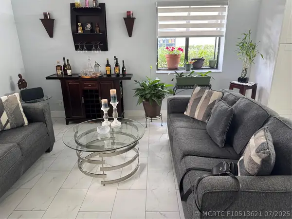 Address Withheld By Seller, Tamarac, FL 33321