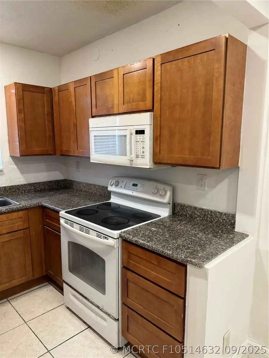 2452 Taylor Street #204, Hollywood, FL 33020 - #2
