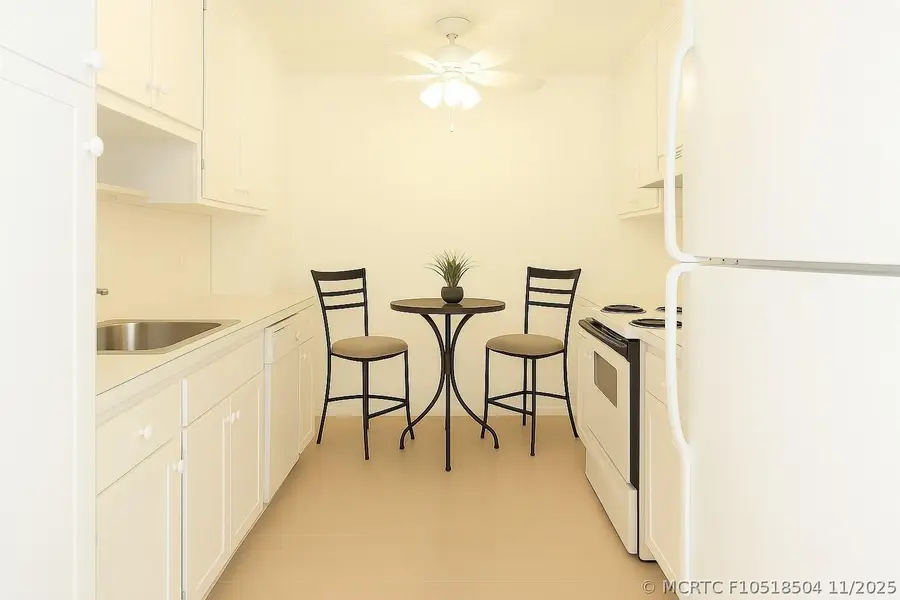 4001 Hillcrest Drive #407, Hollywood, FL 33021 - #3