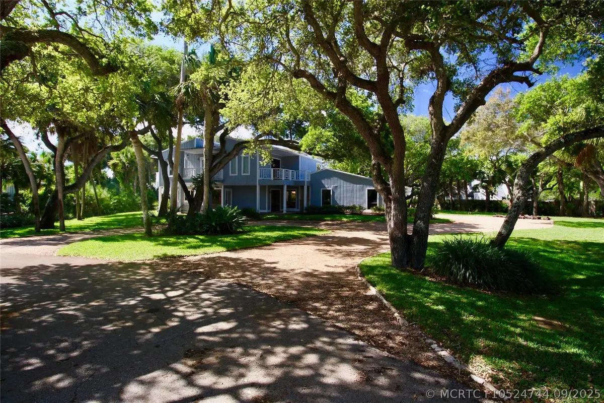 902 Holoma Drive, Vero Beach, FL 32963 - #1
