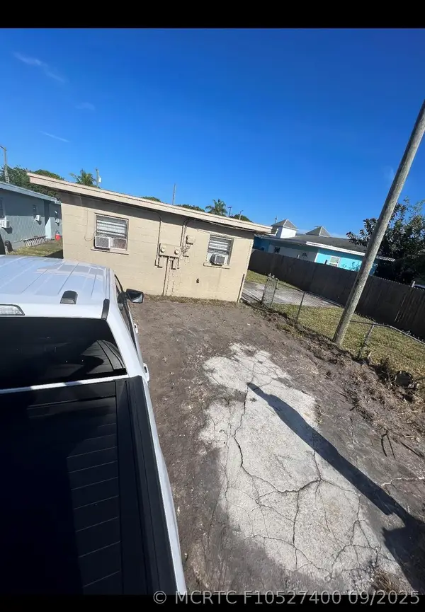 810 N 17th Street, Fort Pierce, FL 34950