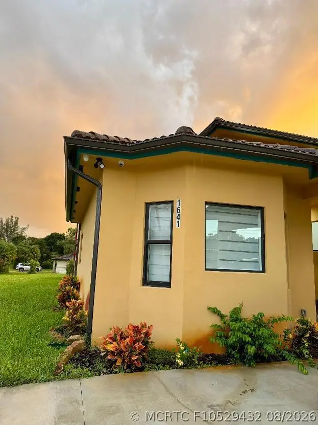 1641 NW 114th Avenue, Plantation, FL 33323 - #2