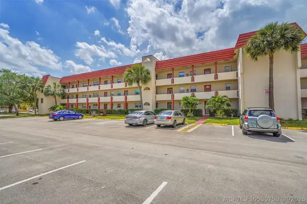 2901 Sunrise Lakes Drive #101, Sunrise, FL 33322