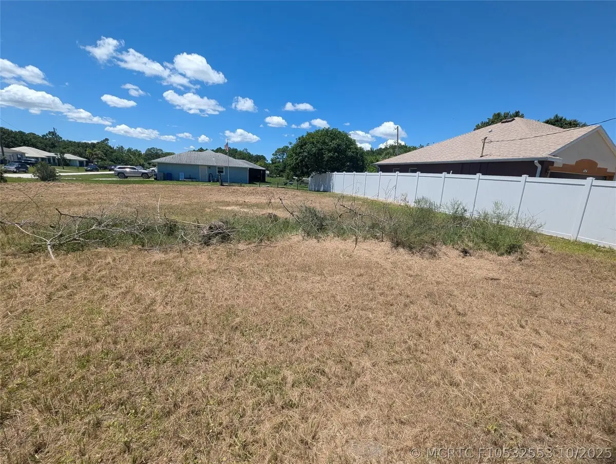 8565 90th Avenue, Vero Beach, FL 32967 - #1