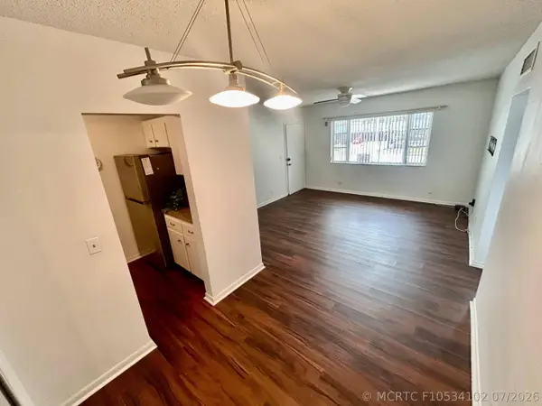 350 S Cypress Road #521, Pompano Beach, FL 33060