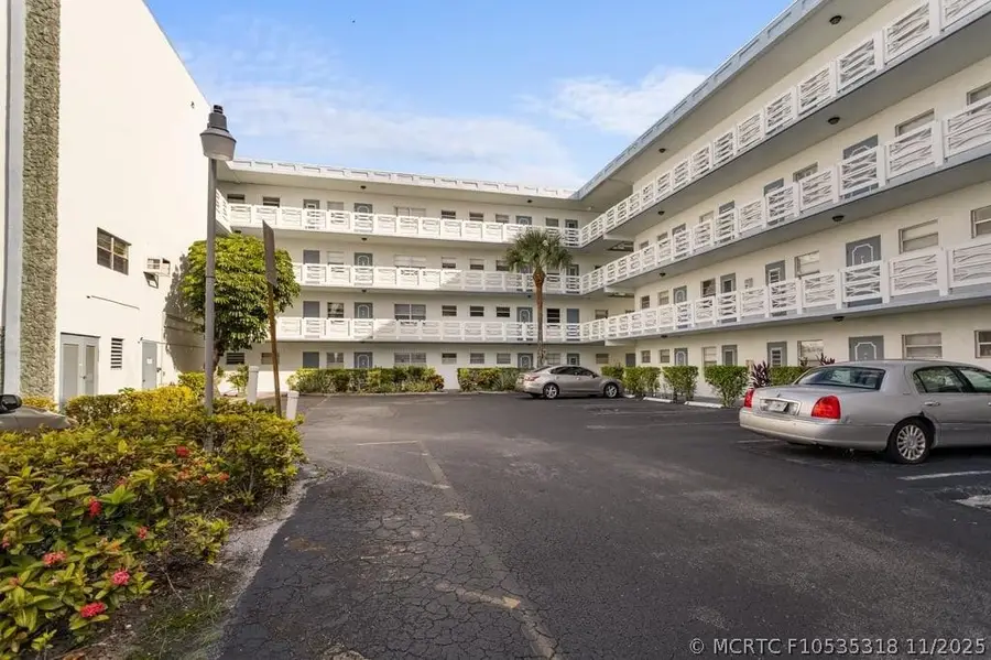 4090 NW 42nd Avenue #309, Lauderdale Lakes, FL 33319 - #2