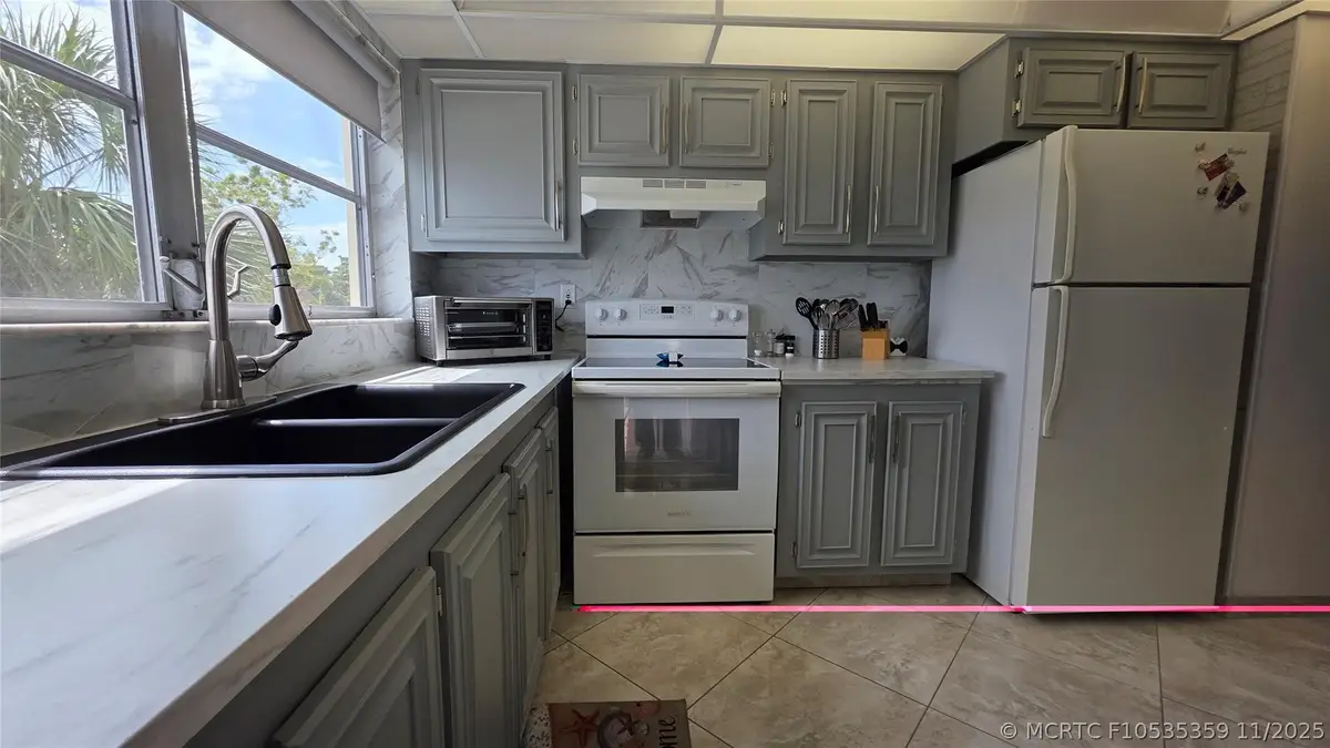 4047 NW 16th Street #302, Fort Lauderdale, FL 33313 - #1