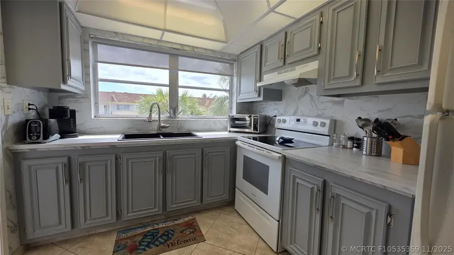 4047 NW 16th Street #302, Fort Lauderdale, FL 33313 - #2